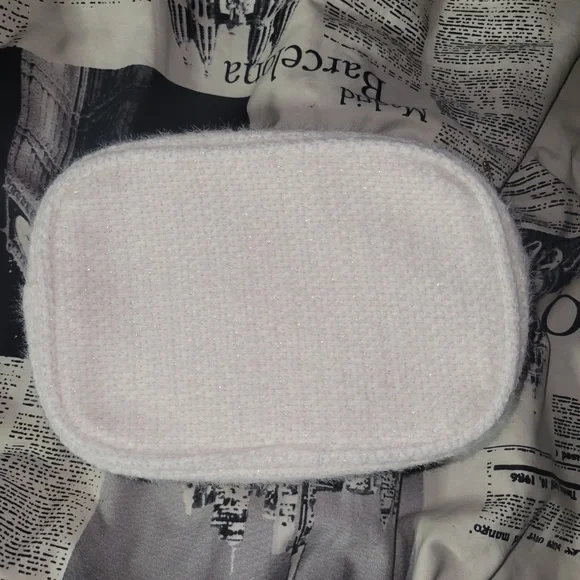 CHANEL White Textured Pouch with Gold Accent - Picture 2 of 8